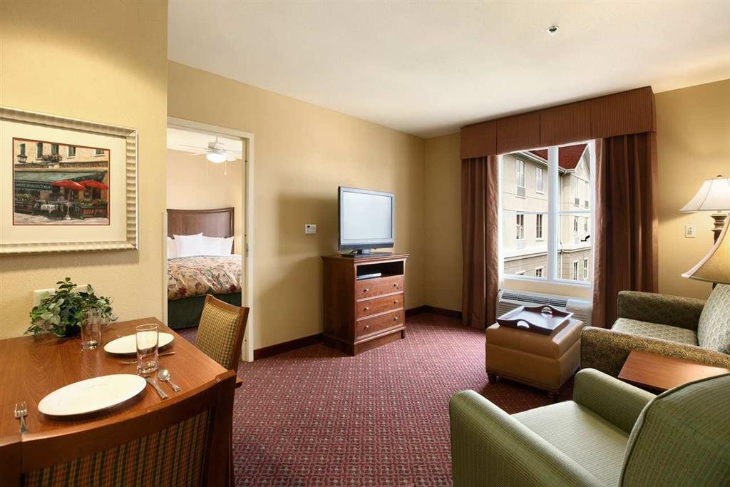 Homewood Suites By Hilton Decatur-Forsyth Bilik gambar